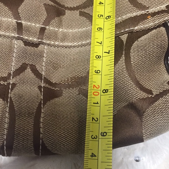 ⚡️Coach Handbag 👜 (Today Only) - Picture 3 of 8